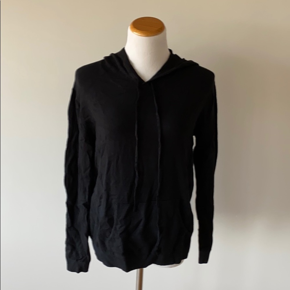 Brandy Melville Layla sweater hoodie